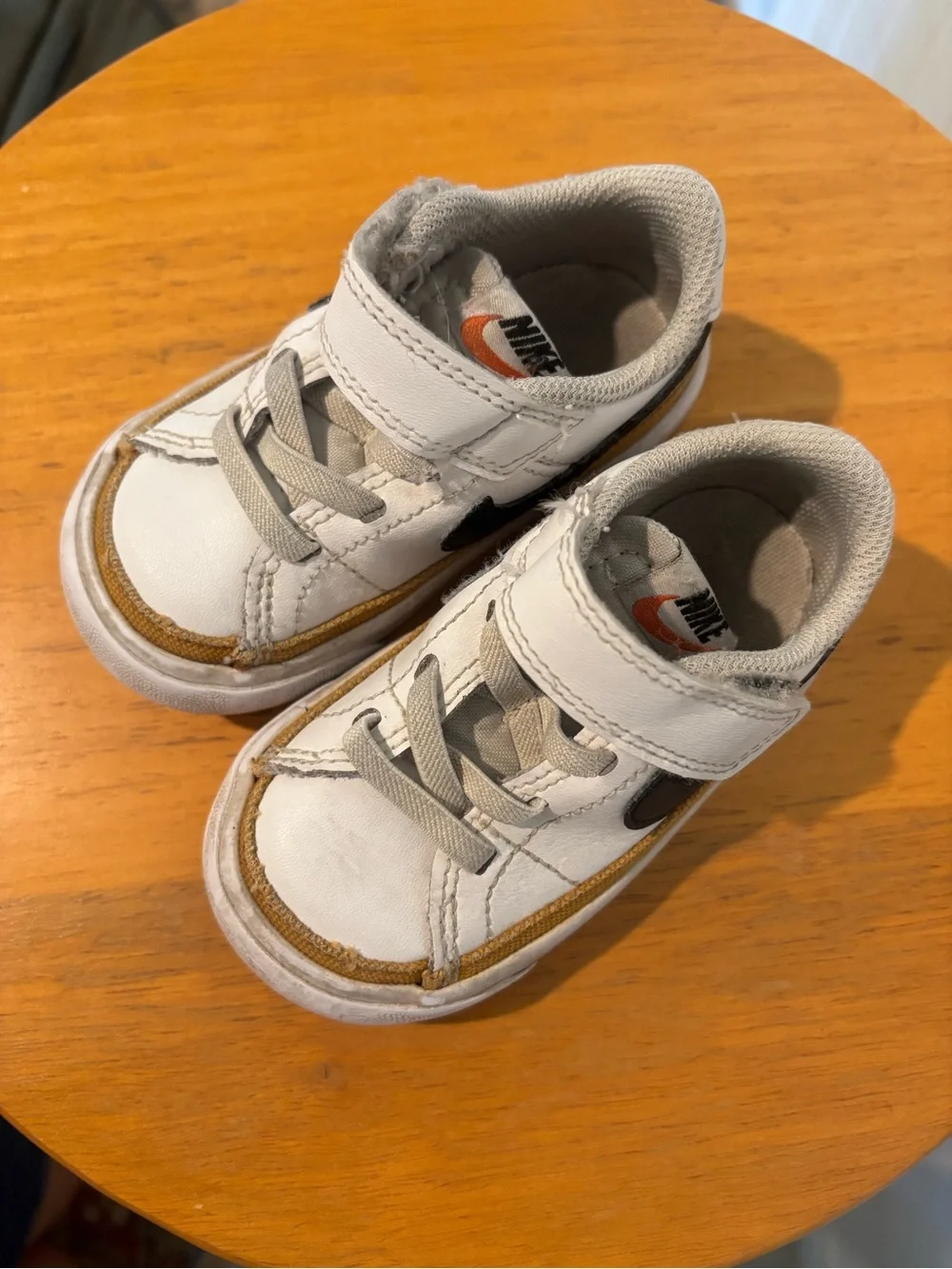 Nike Kids White and Brown Velcro Sneakers